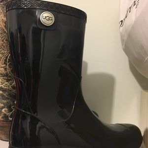 black rain boots Uggs